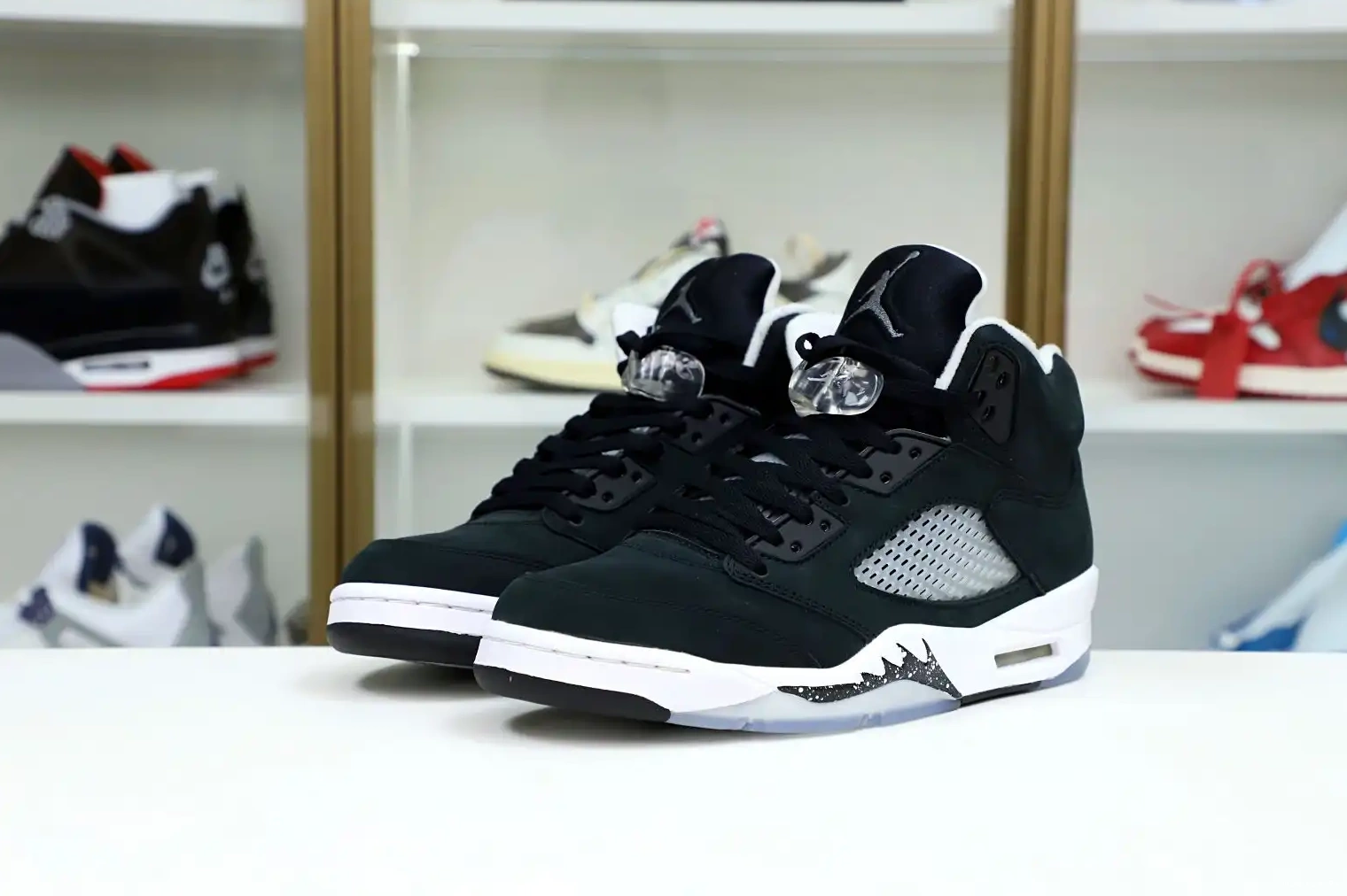 JORDAN RETRO Kimikick 2021 5 AIR 'OREO' 0612